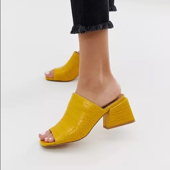 ASOS Shoes - London Rebel ASOS Yellow Croc Heeled Mules Sz 8.5